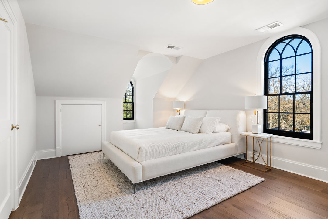 6" European Oak Delano Plank & Herringbone