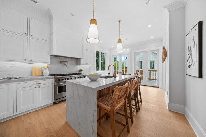 6" Woodlook Oak Select Plank & Chevron