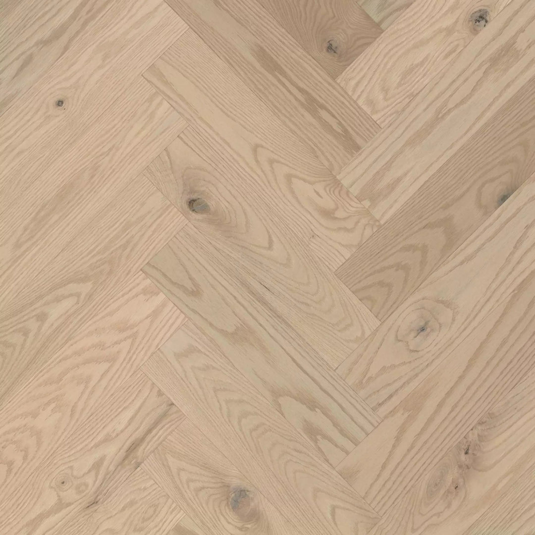 Yukon Land Oak Character Chevron, Herringbone & Plank