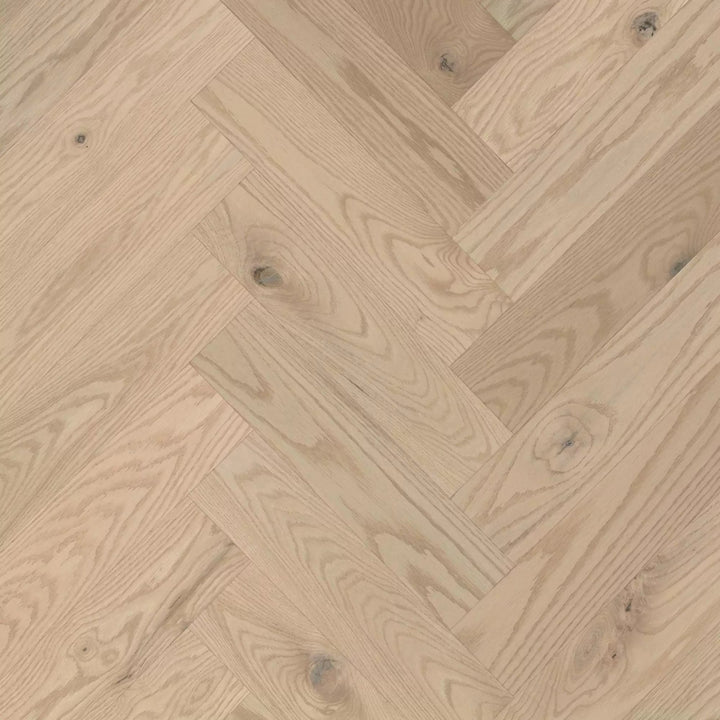 Yukon Land Oak Character Chevron, Herringbone & Plank