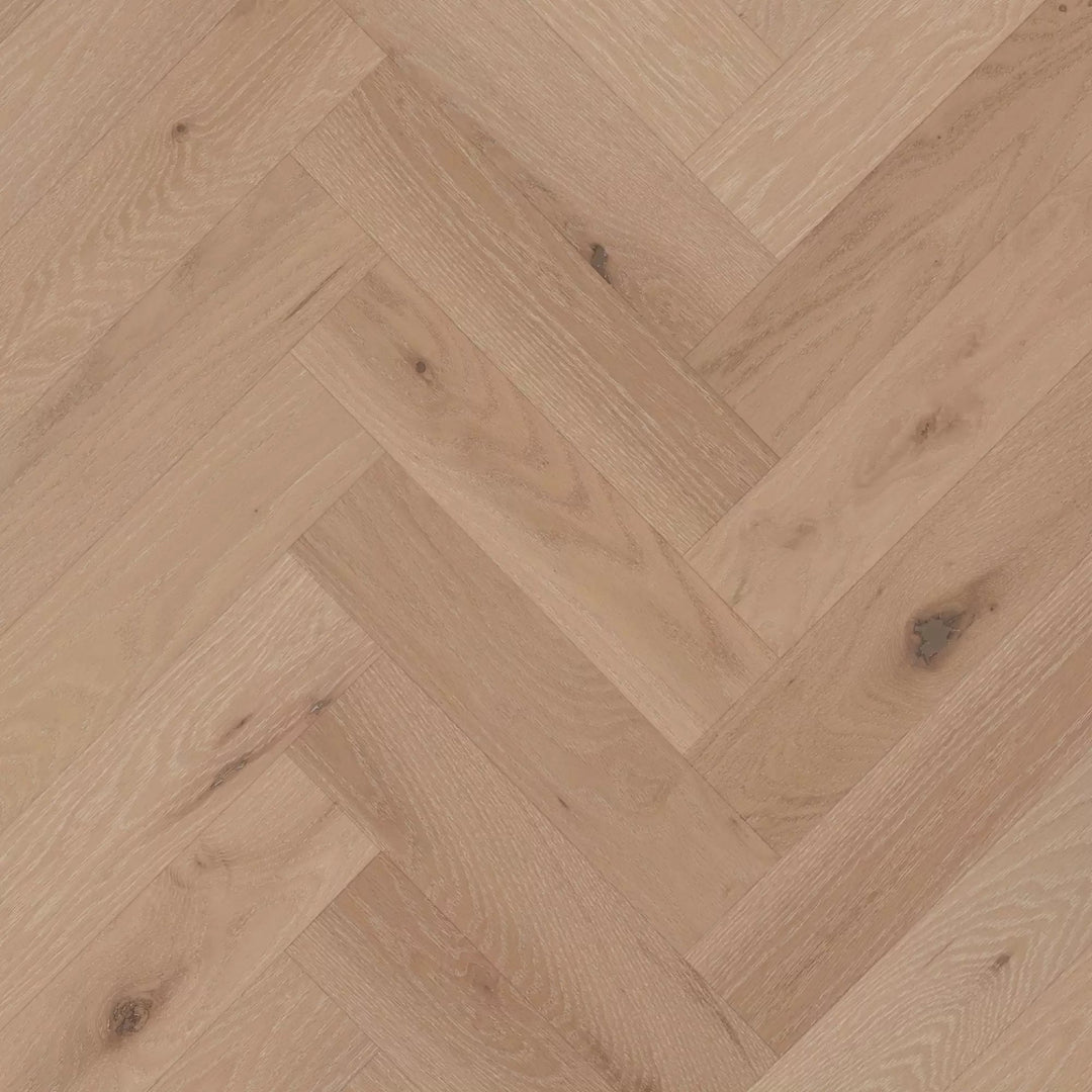 Yukon Largo Oak Character Chevron, Herringbone & Plank