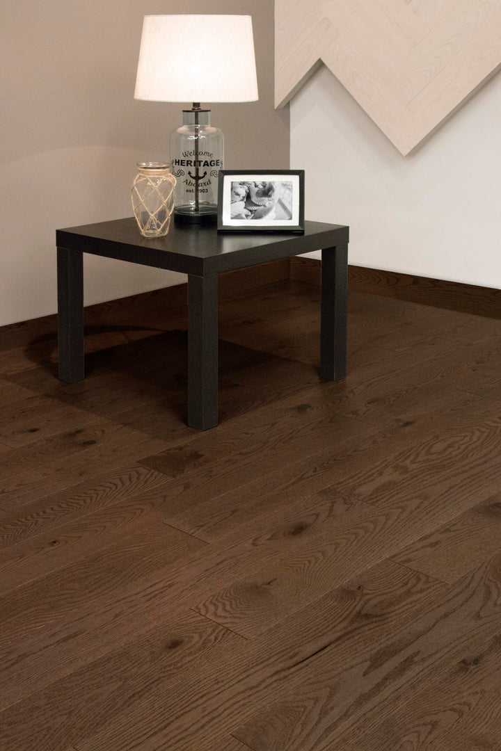 Red Oak Chelan Wirebrushed